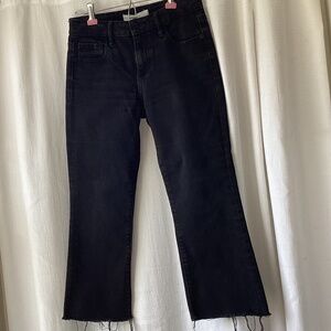Hidden Cropped Black Jeans * 25” *